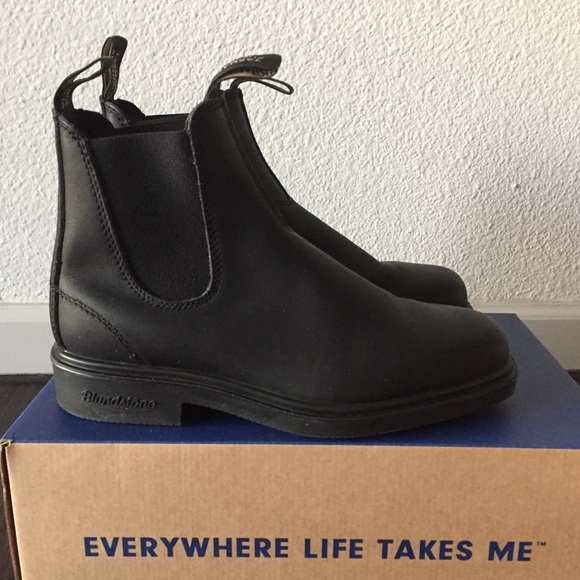 blundstone 556